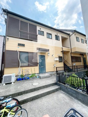 建物外観　落ち着いた雰囲気の外観です