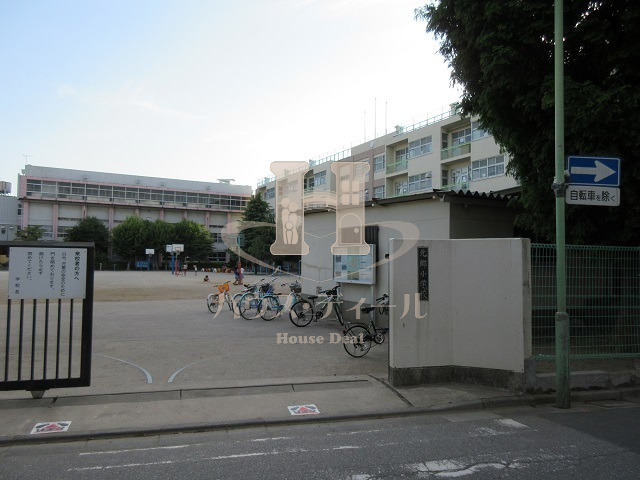 小学校　川口市立元郷小学校（小学校）まで404m