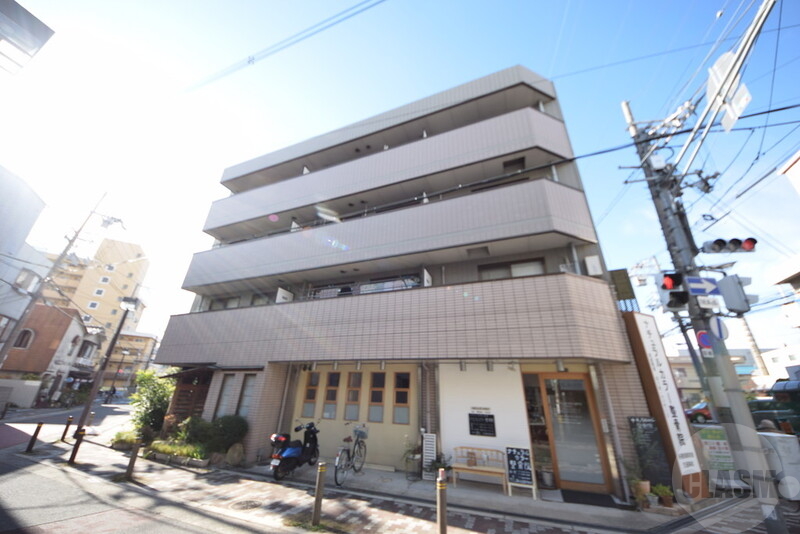 建物外観　駅も近く住みやすい住環境