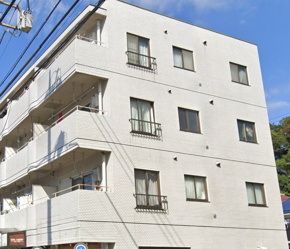 建物外観　鉄筋コンクリート造4階建マンション☆