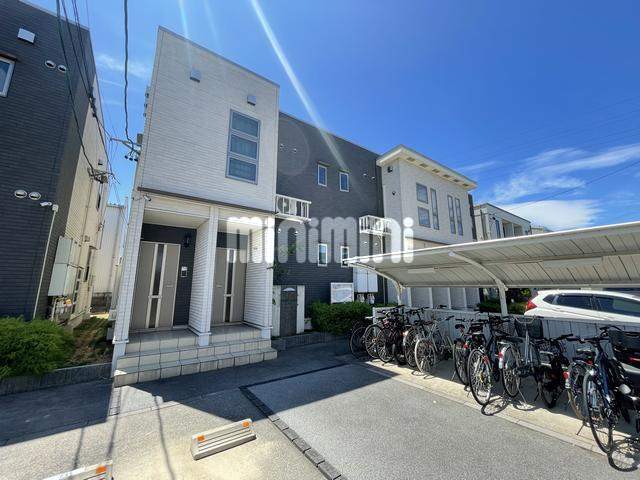 建物外観　シックな外観です