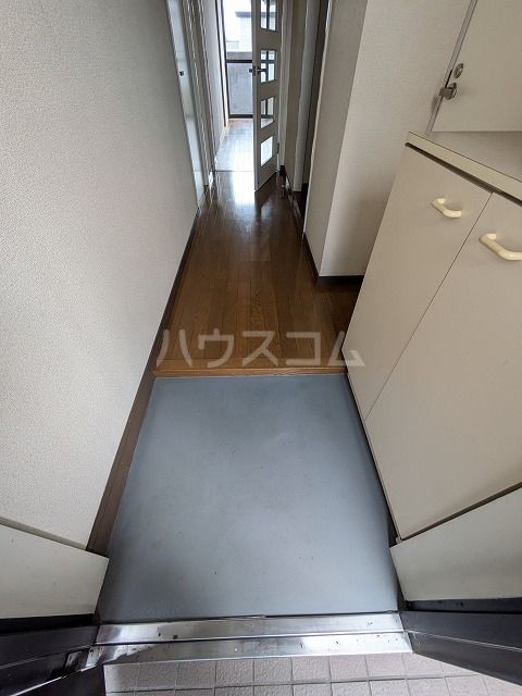 アーバンCohの玄関写真