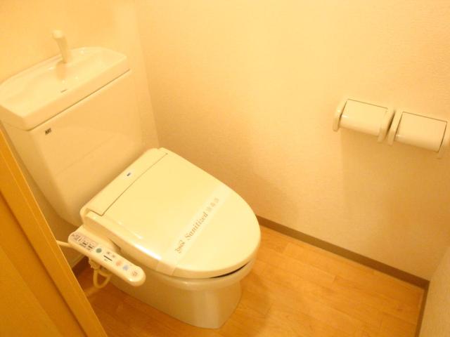 トイレ　シャワー付トイレ