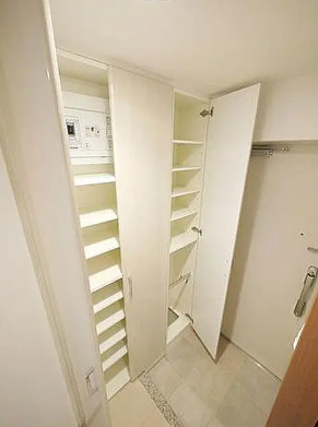 玄関　別タイプ部屋　参考写真です