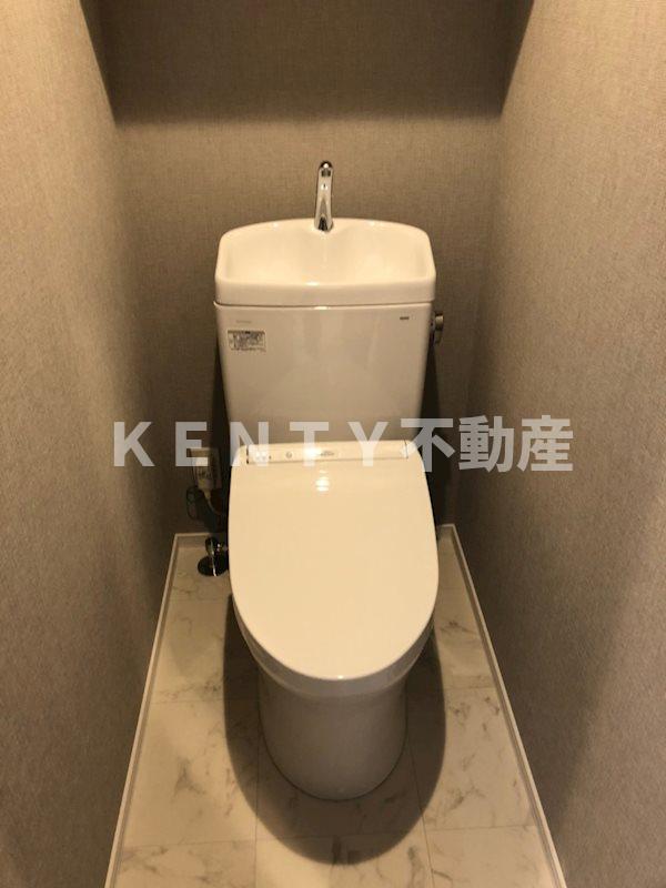 トイレ　コンパクトで使いやすいトイレです
