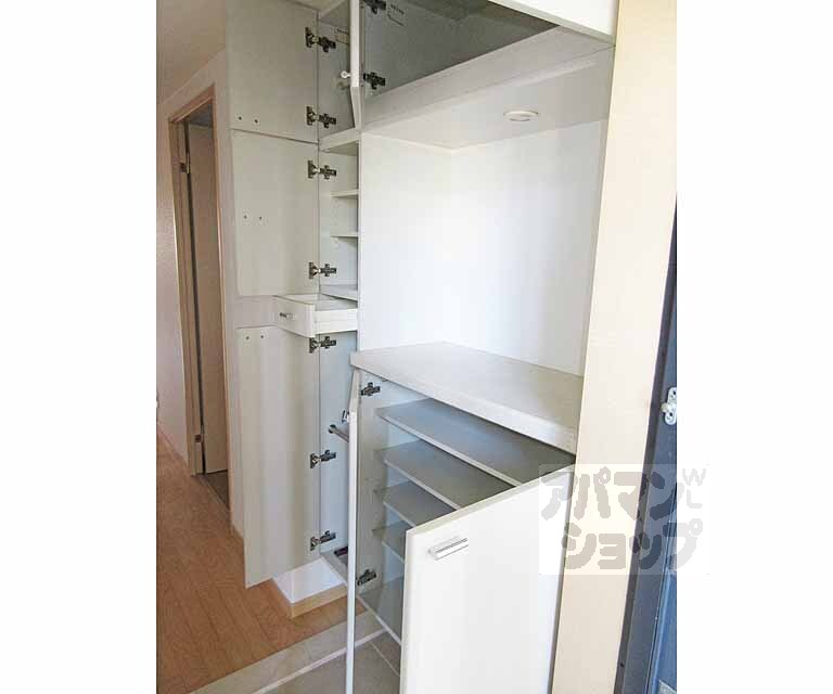 収納　シューズボックス・