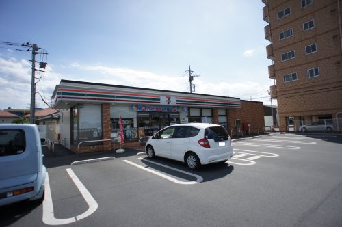 コンビニ　セブンイレブン 小山城北店（コンビニ）まで161m