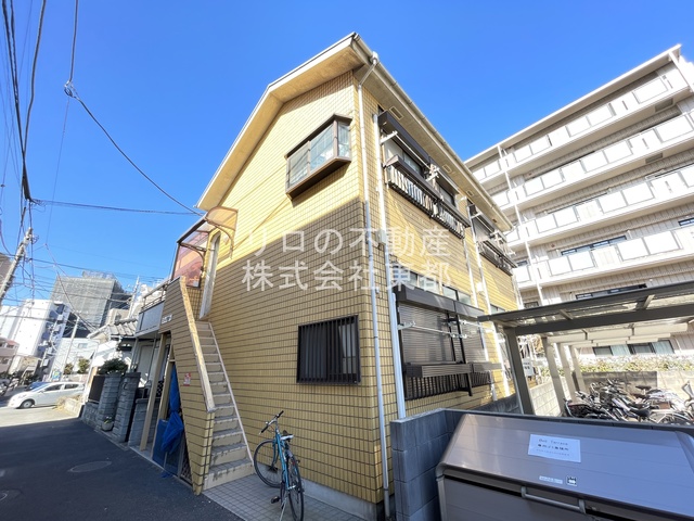 建物外観　敷金礼金なし◎通勤通学に便利な駅近物件のご紹介です！