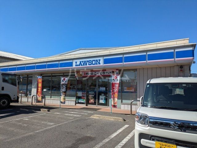 コンビニ　ローソン　小牧元町三丁目店（コンビニ）まで483m