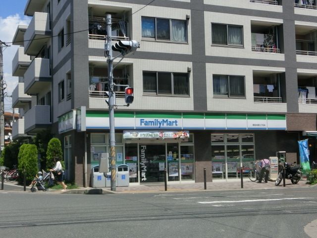 コンビニ　ファミリーマート幕張本郷一丁目店（コンビニ）まで629m