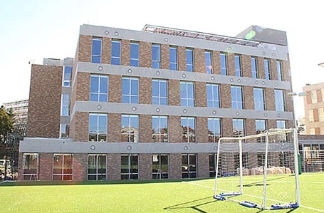大学・短大　ヤマザキ動物看護大学 南大沢キャンパス（大学・短大）まで3859m