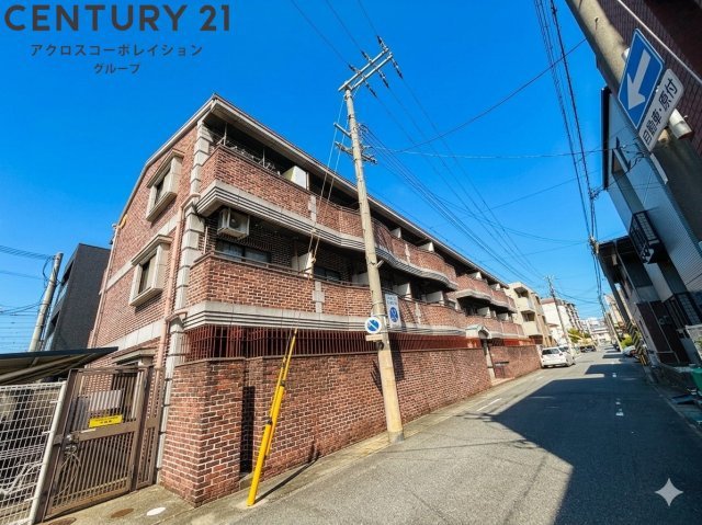 建物外観　オートロック付きで外部からの出入りがなく安心です