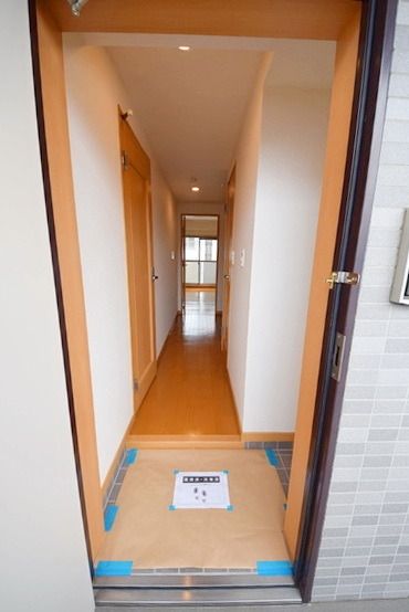玄関　★お問い合わせはタウンハウジングまで★