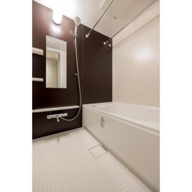 バス・シャワールーム　※写真は同タイプ住戸です。