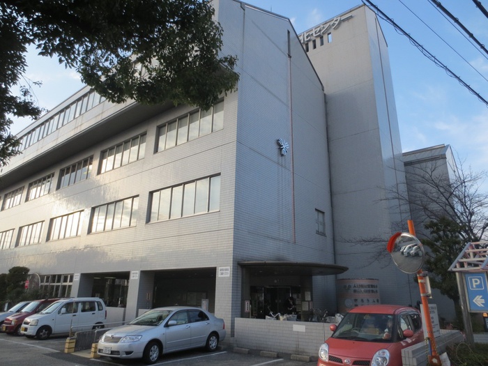 図書館　堺市立西図書館（図書館）まで95m