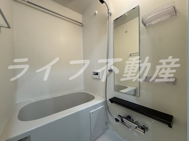 バス・シャワールーム　お風呂で日々の疲れを落としましょう