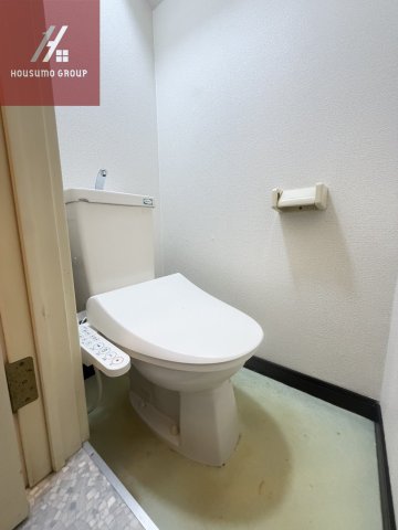 トイレ　ゆったりとした空間のトイレです