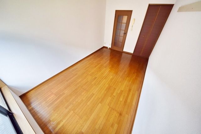 その他部屋・スペース　★使いやすい7帖洋室です★