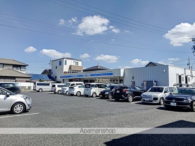 コンビニ　ローソン（コンビニ）まで778m