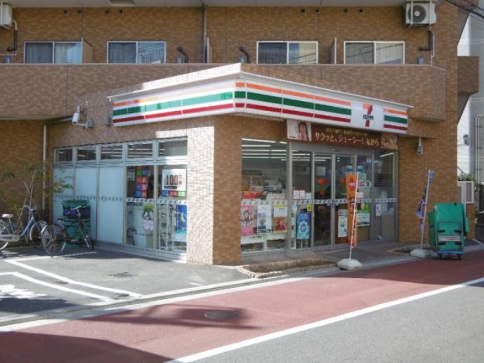 コンビニ　セブンイレブン 西大井滝王子通り店（コンビニ）まで32m