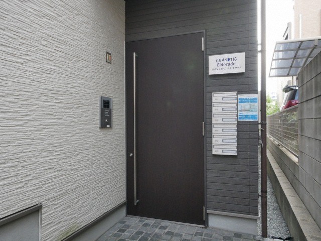 その他　エントランス