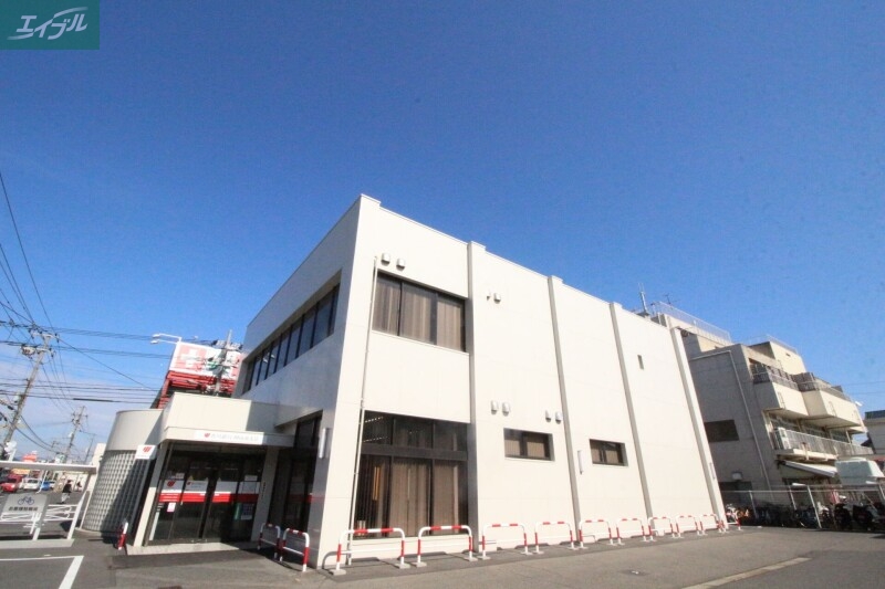 銀行　香川銀行岡山南支店（銀行）まで385m
