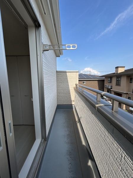 バルコニー　日当たりいいです！