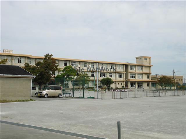 西尾市 2階建 築12年の周辺写真