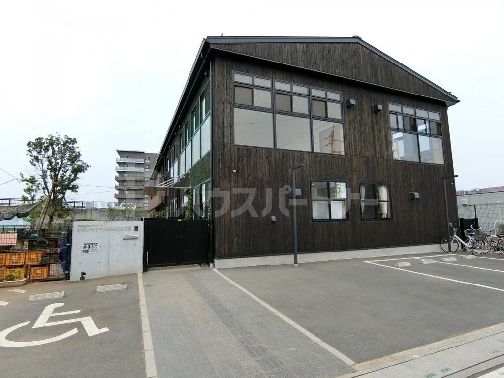 幼稚園・保育園　越谷レイクタウンどろんこ保育園（幼稚園・保育園）まで930m