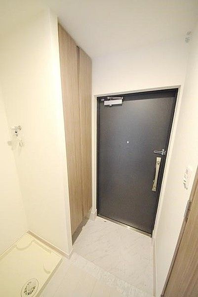 玄関　（別タイプ参考写真）S-RESIDENCE文京小石川　　文京