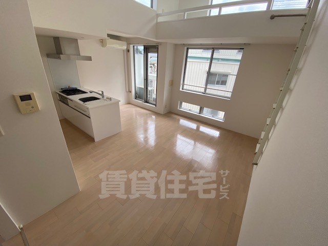 ＪＲ山陽本線 舞子駅 徒歩10分 3階建 築18年の居間写真