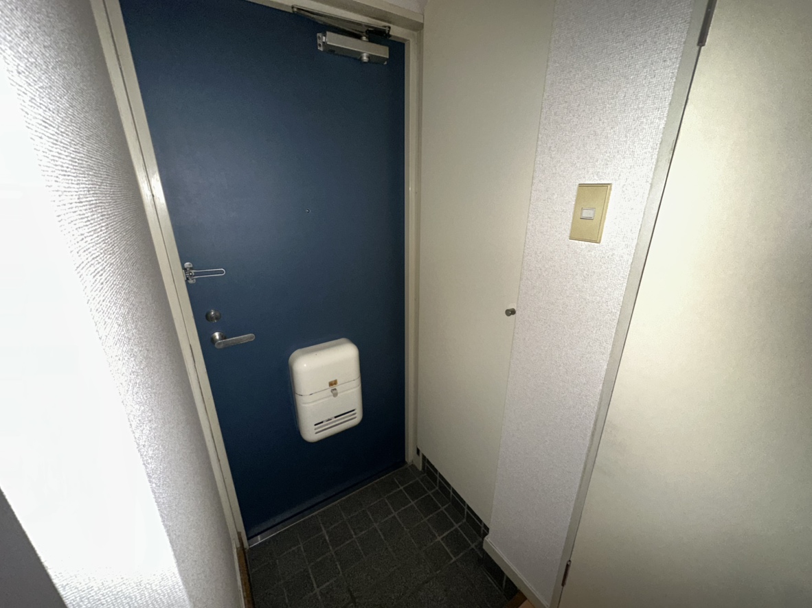 チェリーハイム日吉の玄関写真