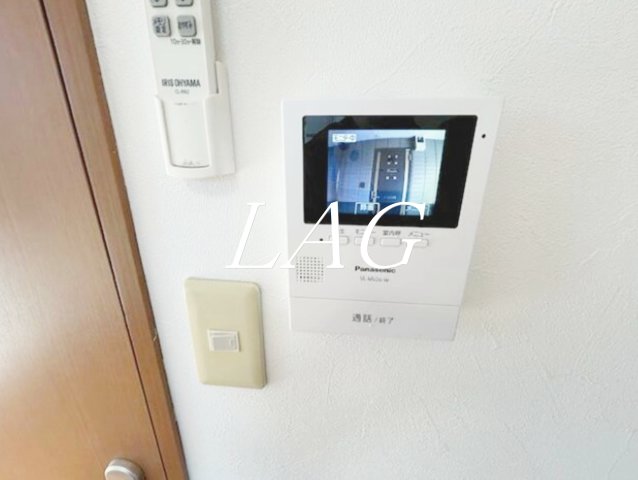 セキュリティ　モニター付きインターホンです。