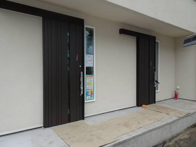エントランス　清潔なエントランスです