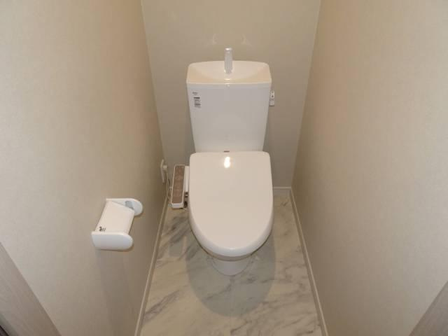 トイレ　シンプルで使いやすいトイレです