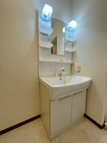 ベルサーチ植田の内装写真