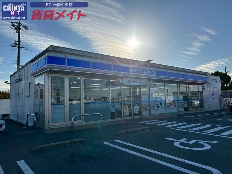 コンビニ　ローソン松阪大津町店（コンビニ）まで514m