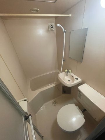 バス・シャワールーム　日々の暮らしに欠かせないお風呂です