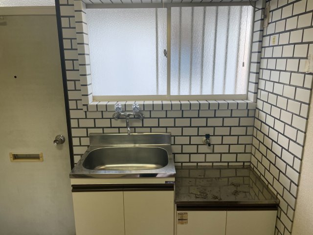 その他部屋・スペース　キッチンでお料理をお楽しみください