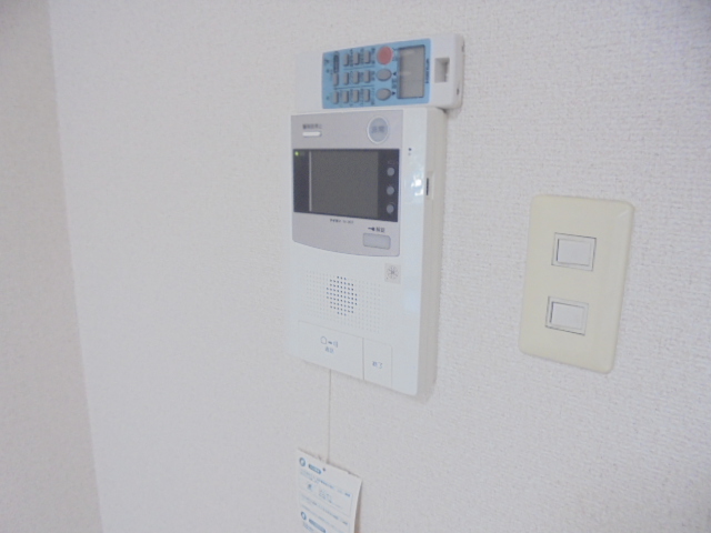 セキュリティ　モニター付インターホン※別部屋参考写真