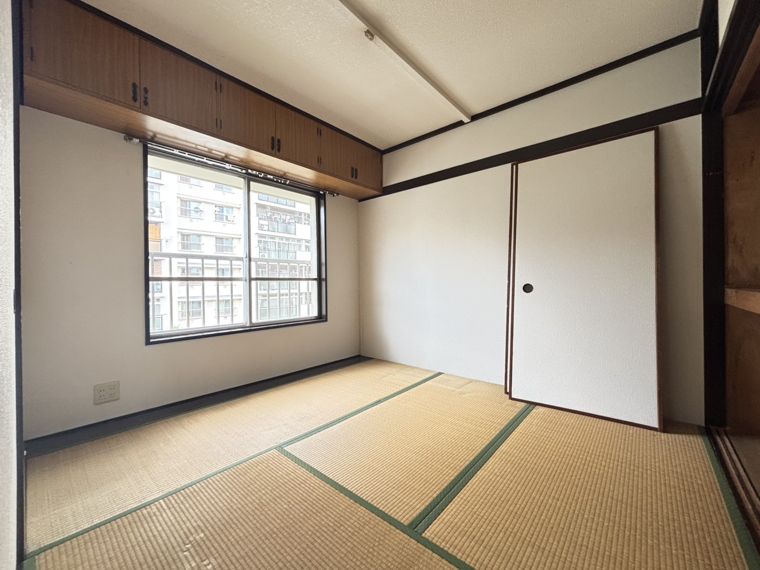狩口台住宅33号棟の内装写真