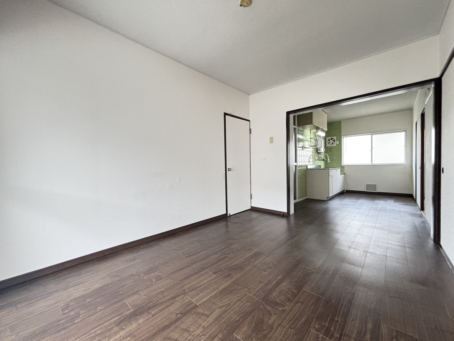 狩口台住宅33号棟の居間写真