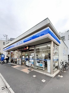コンビニ　ローソン（コンビニ）まで256m
