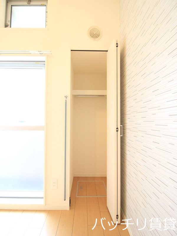 収納　同型タイプの為、現状を優先致します。