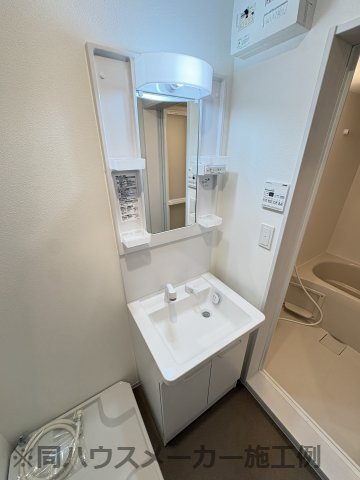 洗面設備　※同ハウスメーカー施工例