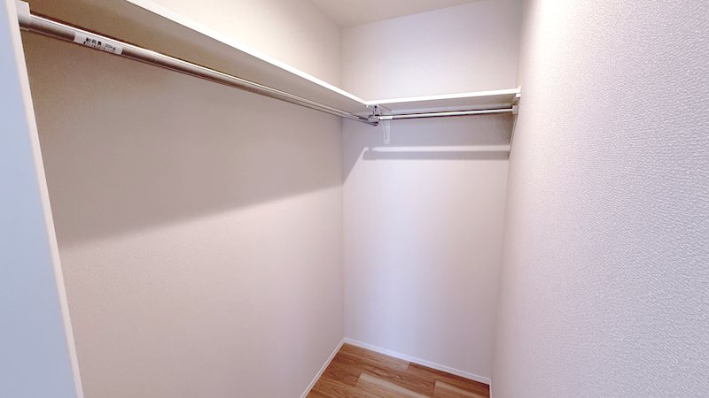収納　同じ建物の別のお部屋の参考写真です