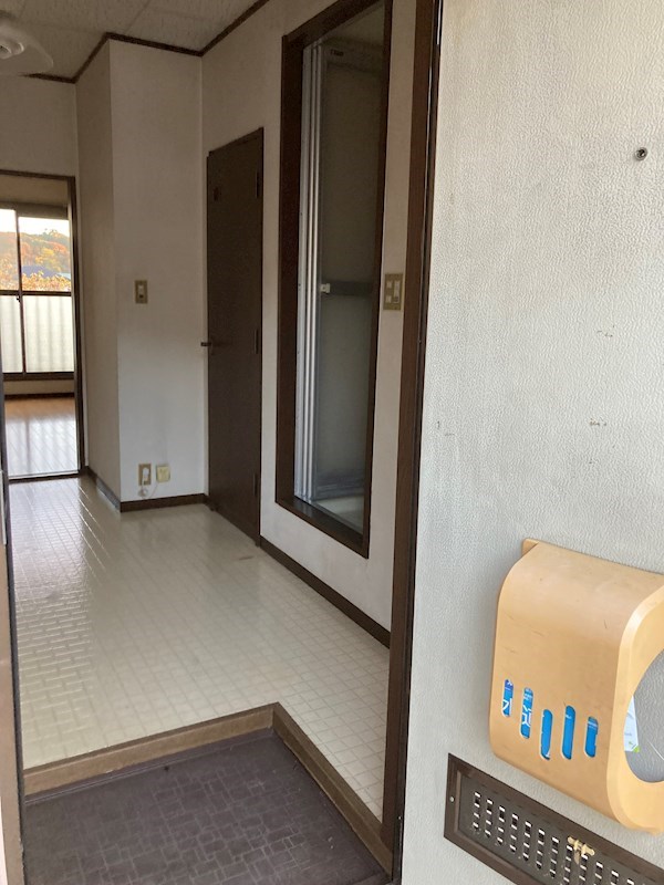 玄関　他号室