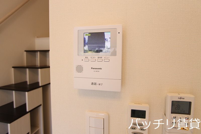 セキュリティ　画像は別号室タイプの為、現状を優先致します。