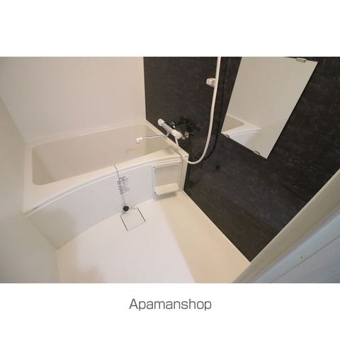 アルーア北大前の風呂写真