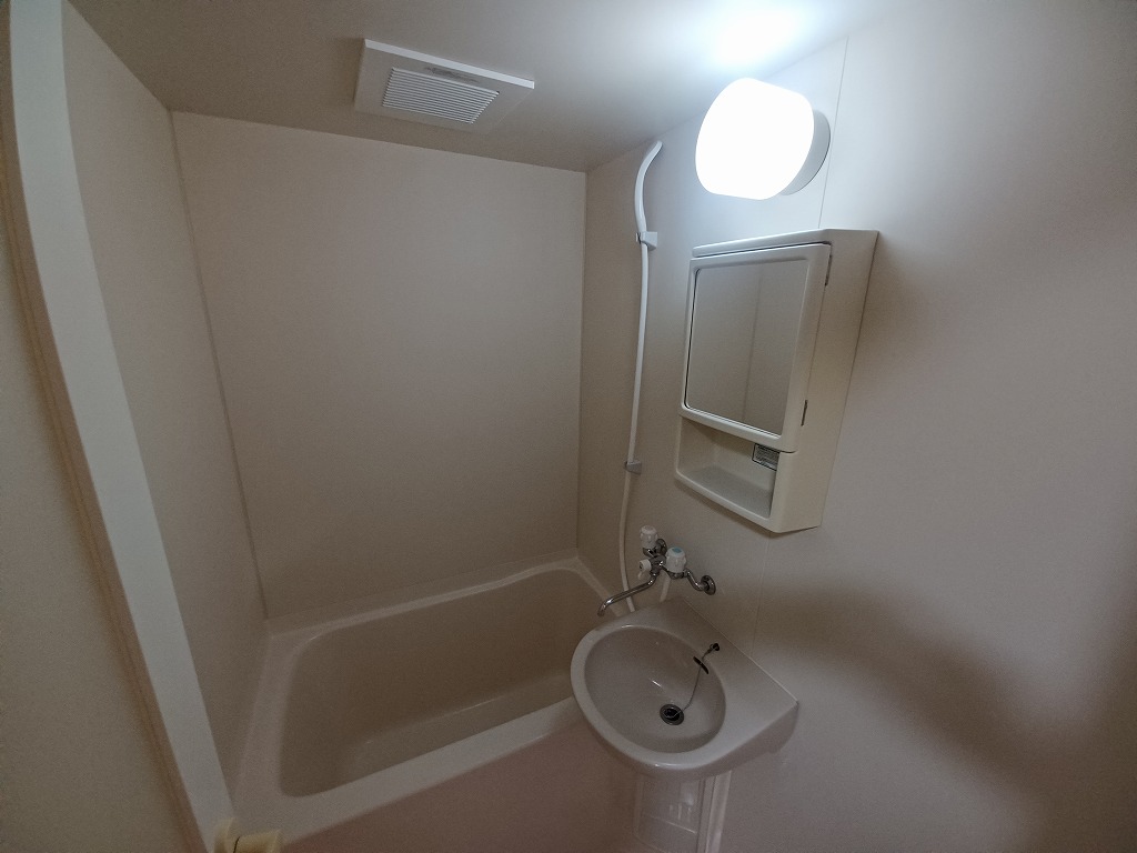 アイルKOUENJIの風呂写真